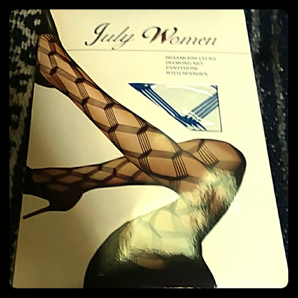Fishnet tights